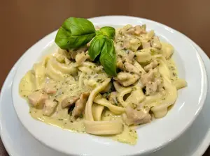 Pasta ancha