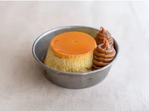 Flan con dulce de leche
