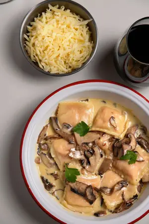 Raviolones