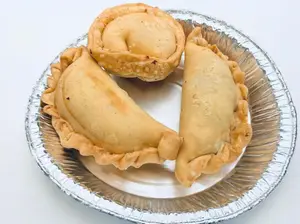 Empanada de queso y cebolla