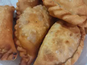 Empanada Capresse Frita