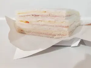 Sandwiches de miga primaverayq