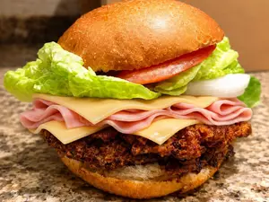 Tradicional triple + papas