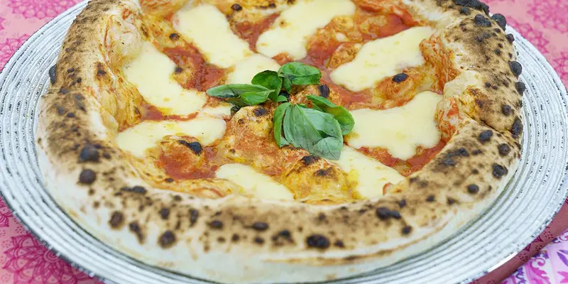 Emma Vera Pizza Napoletana