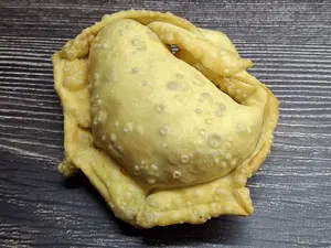 Empa roquefort y jamón frita