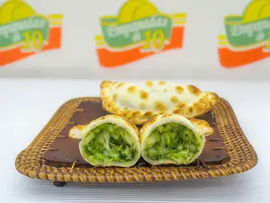 Empanada de acelga y queso