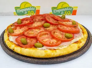 Pizza especial con tomate