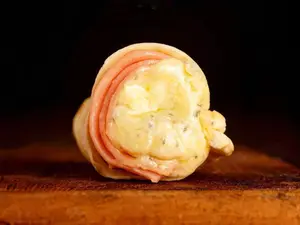 Roquefort Con Jamón