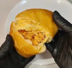 Pollo con queso amarillo
