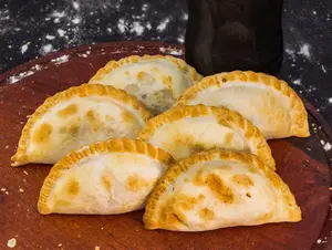 DOCENA DE EMPANADAS