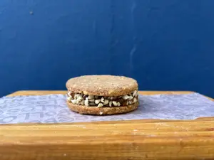 ALFAJOR DE ALMENDRA