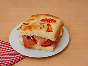 Focacca Rellena
