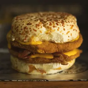 Burmi simple cheddar y panceta