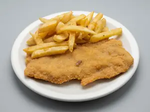 Milanesa de pollo con guarnici