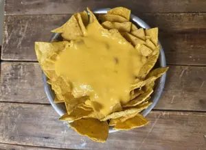 Nachos full cheddar