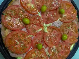Pizza napolitana con jamón