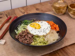 불고기비빔밥 / Bibimbap Clasico