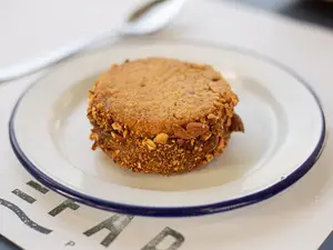 Alfajor de almendras