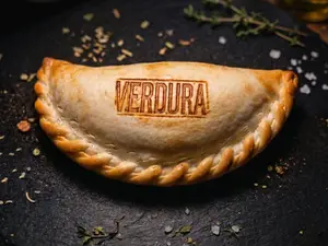 Empanada de Verdura y Queso