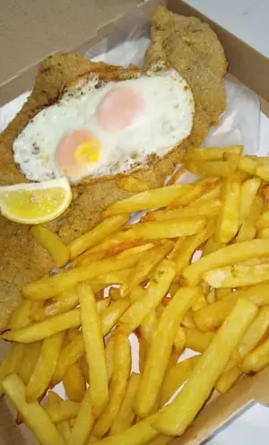 Mila a caballo con fritas