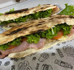 Sándwich De Milanesa Completo