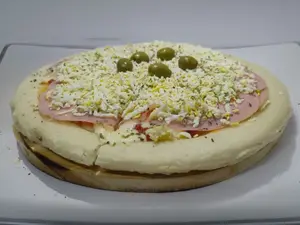 Pizza individual jamon y huevo