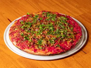Pizza De Cancha