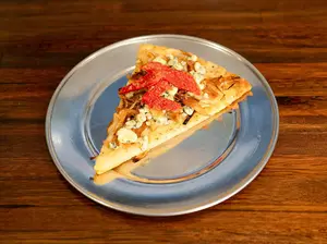 Faina con Caramelizada y Azul
