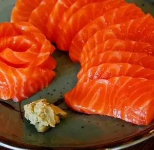 Sashimis De Salmón 10 Unid
