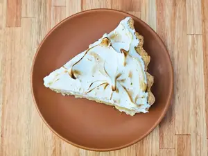 Lemon pie