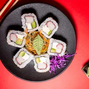 California roll (10 piezas)