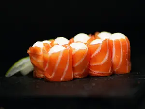 Geishas salmon x5 uni