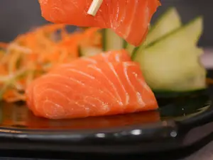 Sashimi de salmon x5 uni