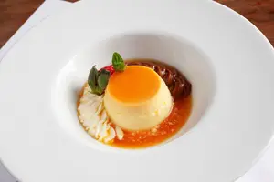 Flan d arancia e tradizionale