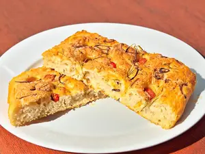 Focaccia sola