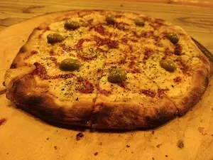 Pizza Rúcula Y Provolone