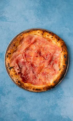 Pizza prosciutto