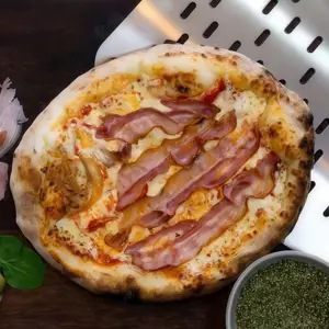Pizza de panceta ahumada