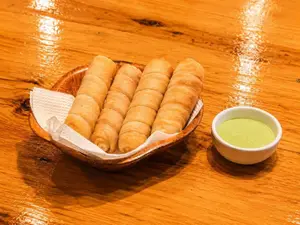 Tequeños de queso x4 u