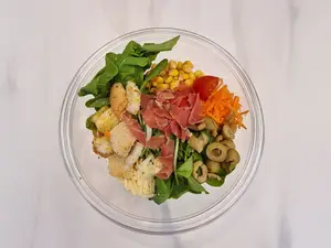 Ensalada Con Jamon Crudo