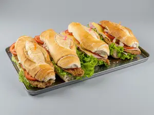 Sándwich milanesa con j/q