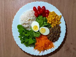 ARMA TU ENSALADA
