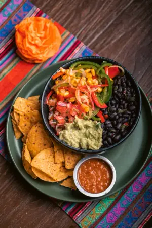 BURRITO BOWL VEGETARIANO