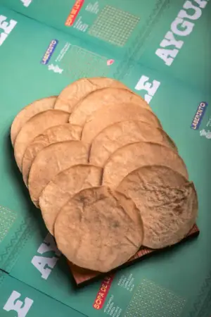 TORTILLAS BLANDAS DE MAIZ (und)