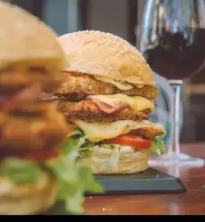 Sandwich Milacheta Doble