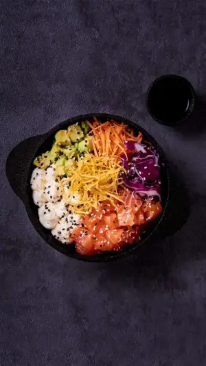 Salmón Poke