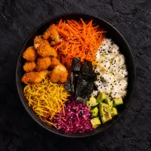 Salmón Rebozado Poke