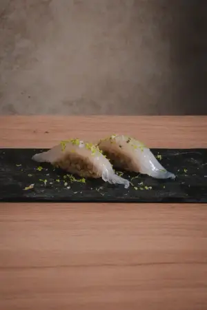 Niguiri Shiromi Trufa x 2