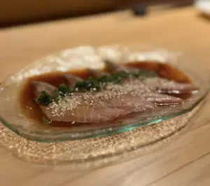 Sashimi Pesca Blanca y Ponzu (x4)