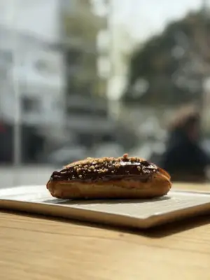 Éclair Chocolate